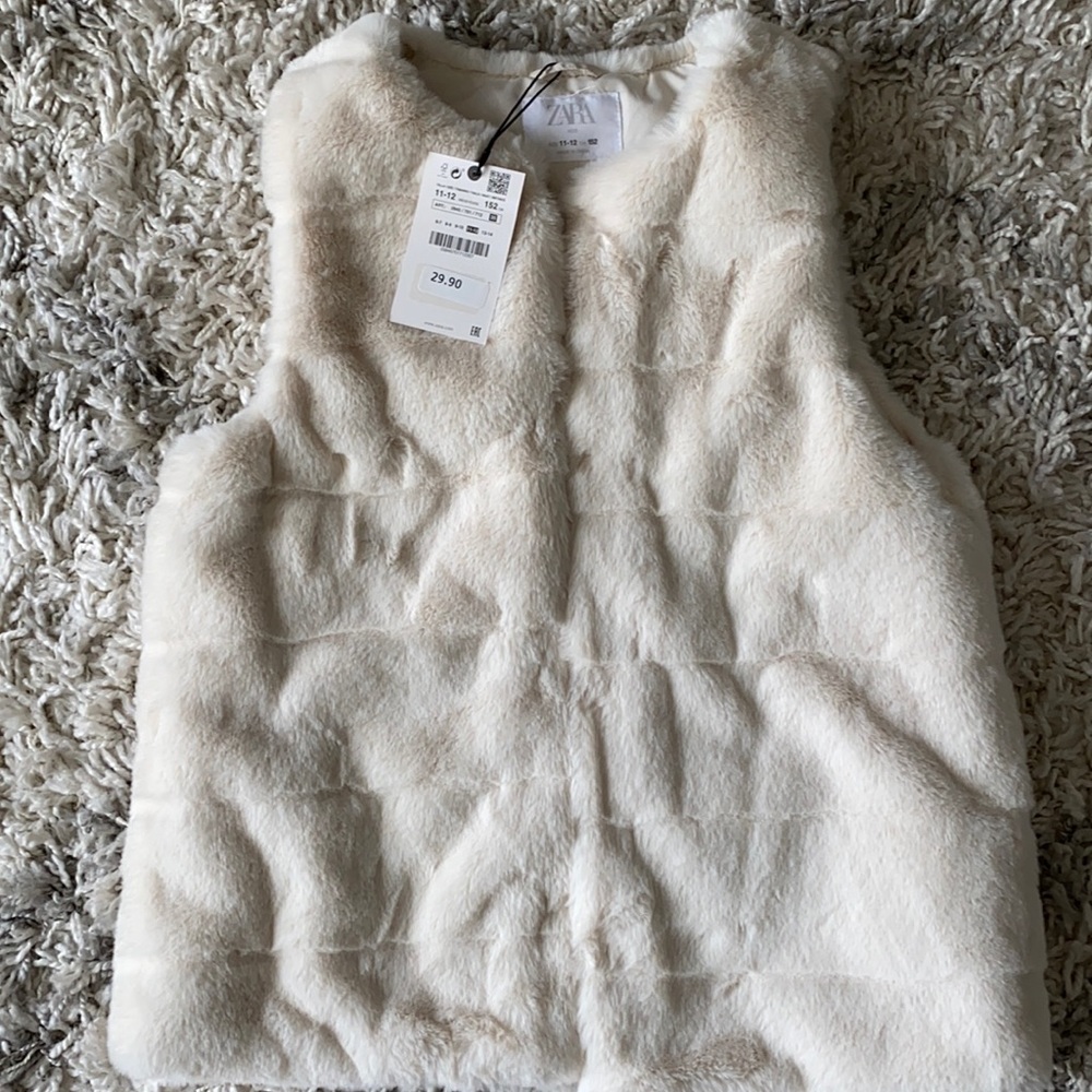 Zara Girls Faux Fur Vest-size 11-12